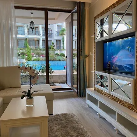 Luxurioses In Strandnahe - Harmony Suites 20 Szveti Vlasz